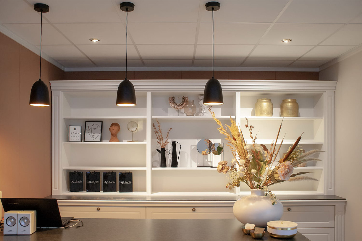 De receptie en styling van Marly's Beauty Studio